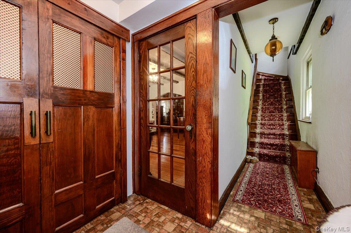 Photo 4 of this property