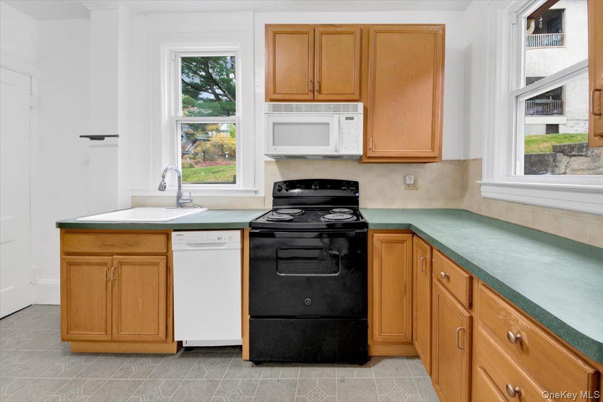 Photo 10 of this property