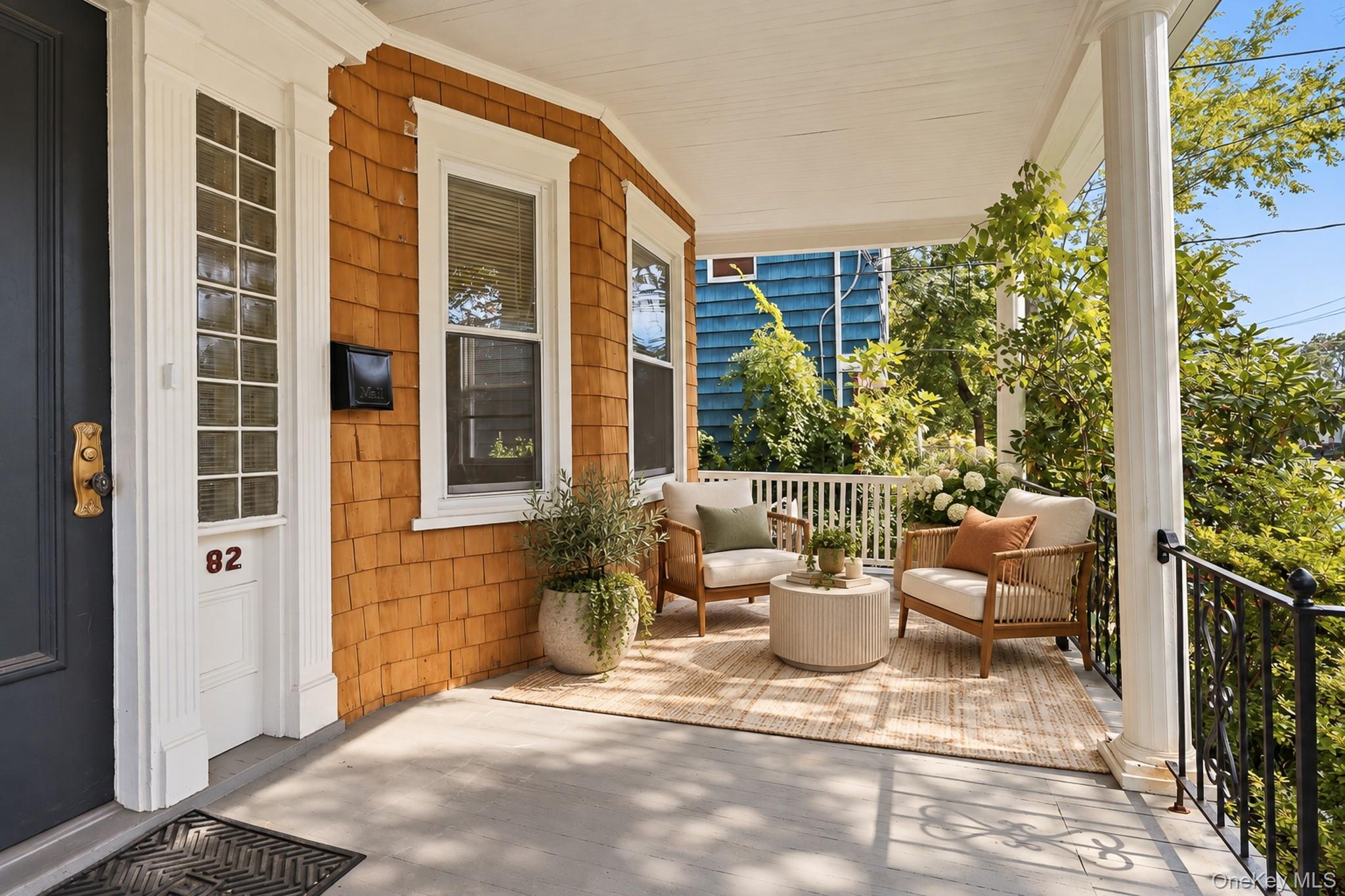 Photo 4 of this property