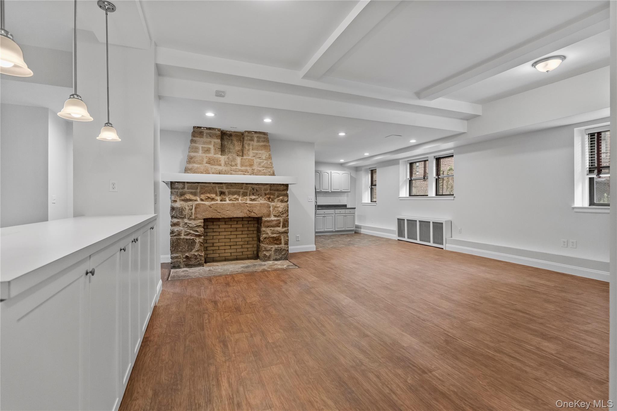 Photo 4 of this property