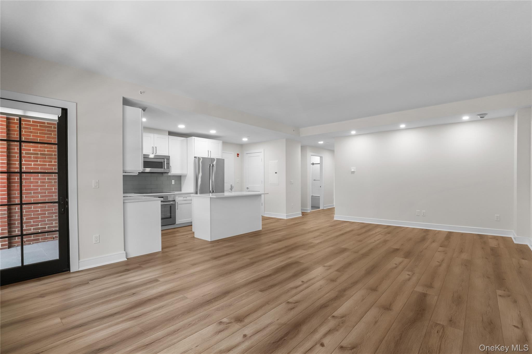 Photo 4 of this property