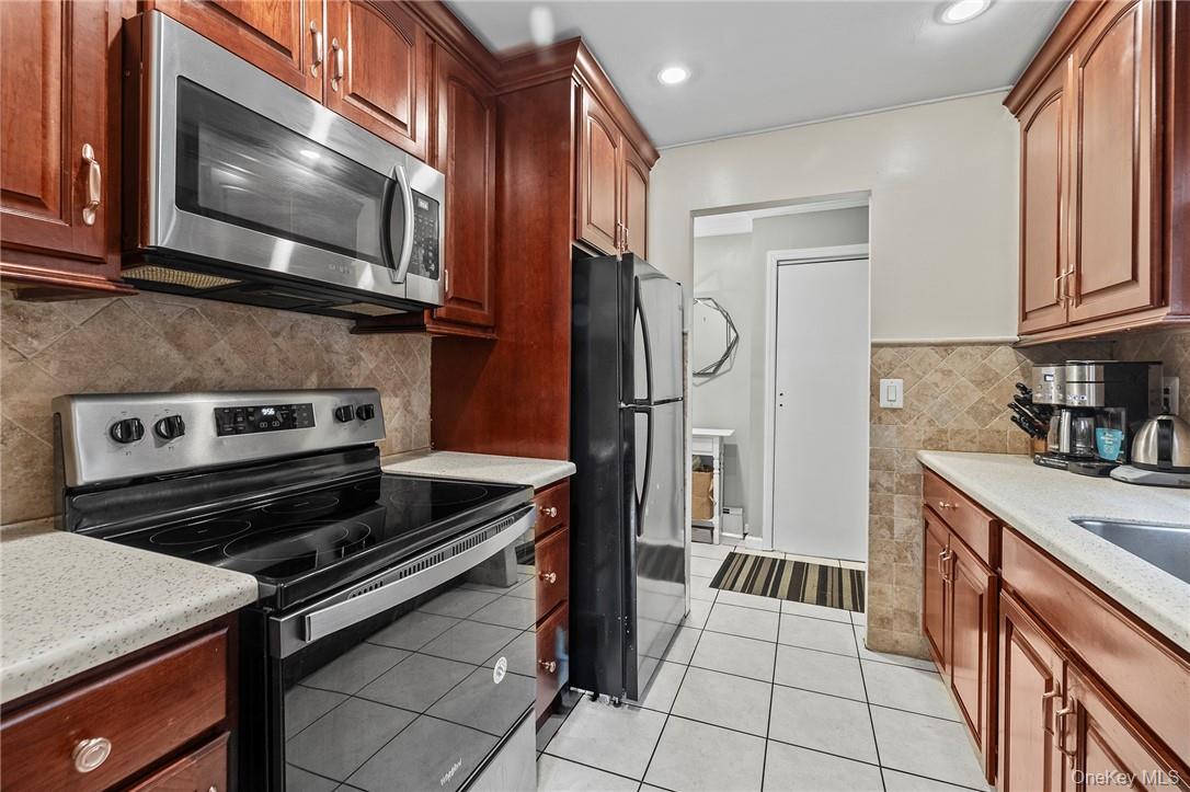 Photo 5 of this property