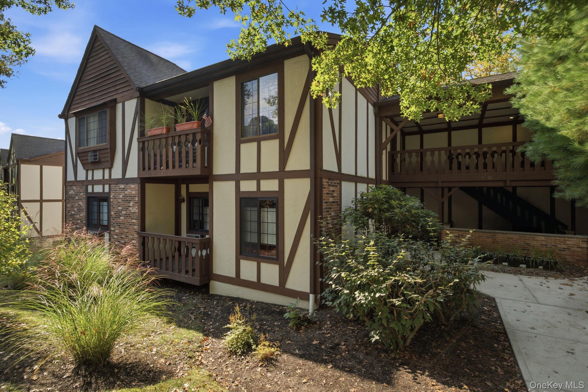 Move-in ready this refreshed one-level one-bedroom offers some of the...
