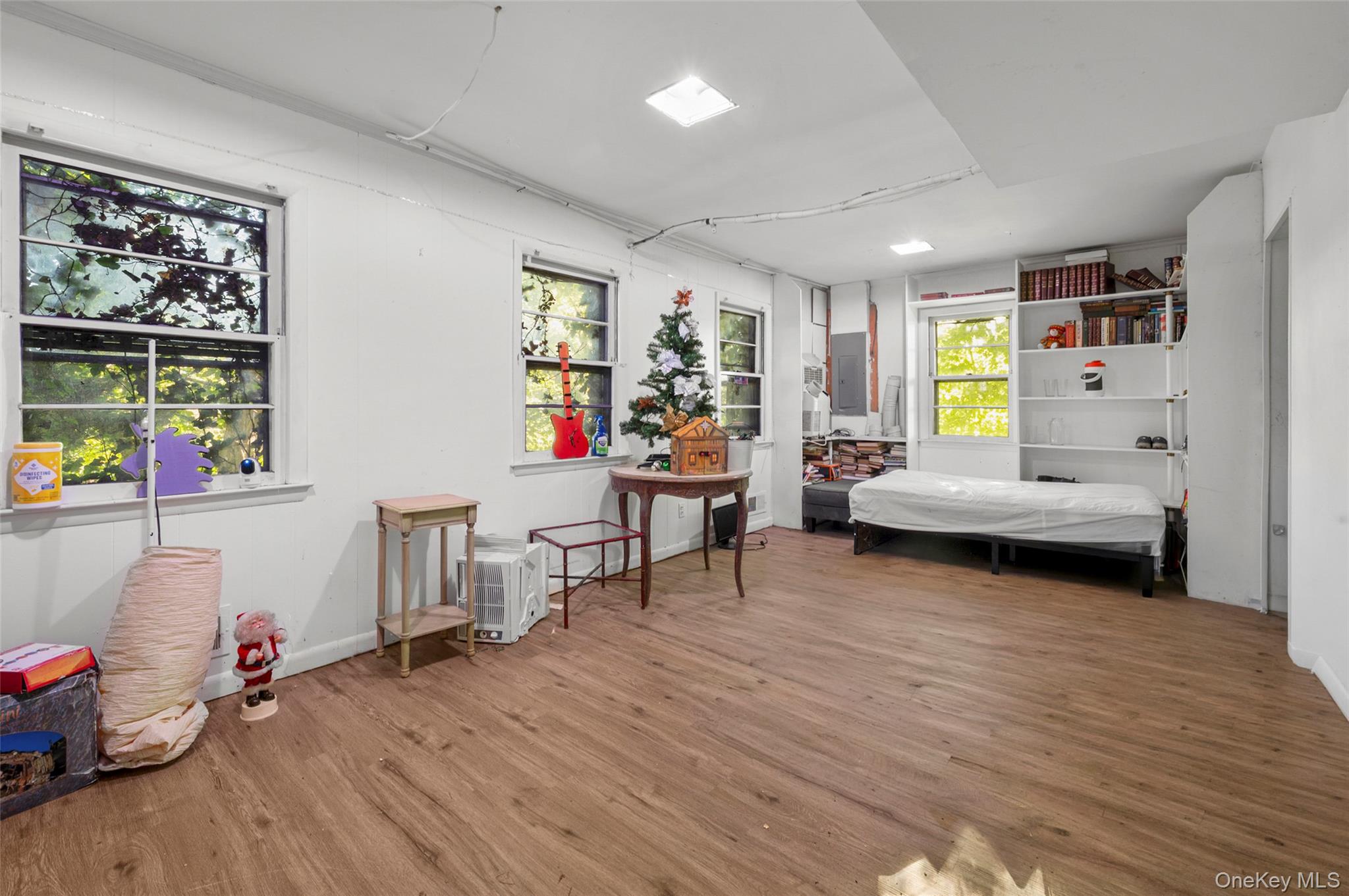 Photo 9 of this property