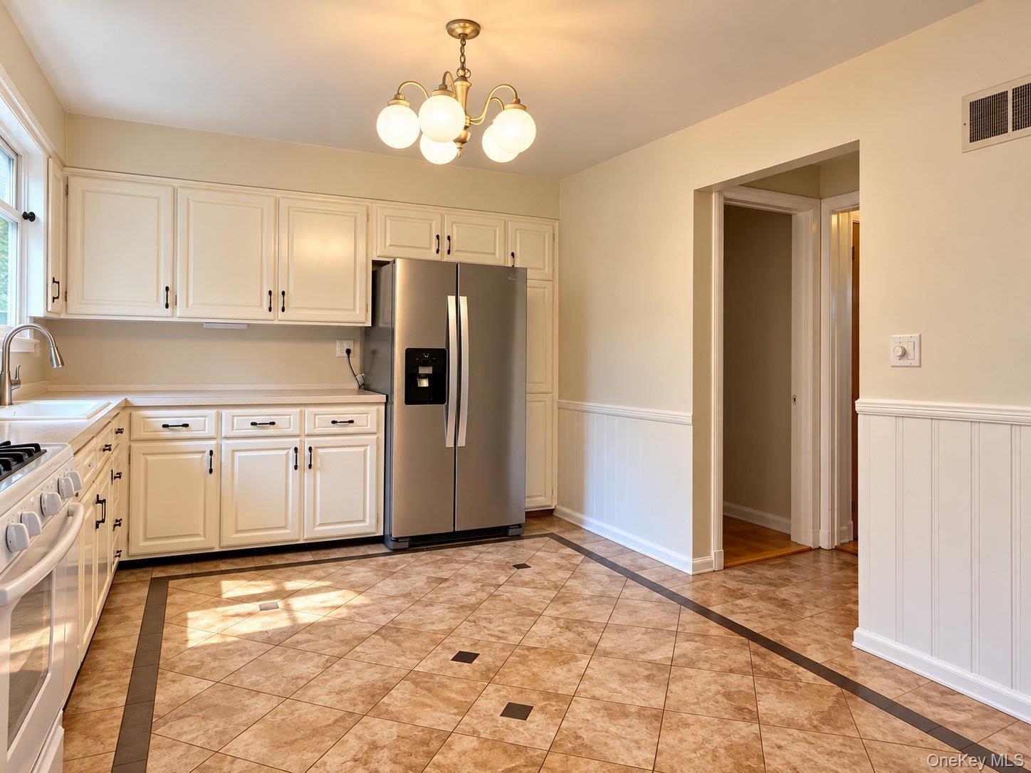 Photo 11 of this property