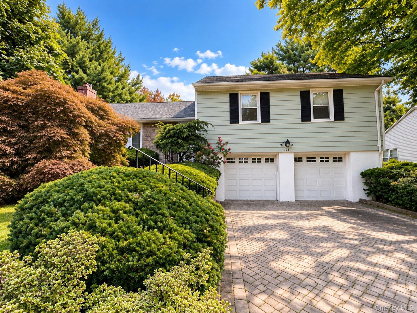 Welcome to 174 Waverly Road, a spacious and comfortable 4-bedroom, 3-f...