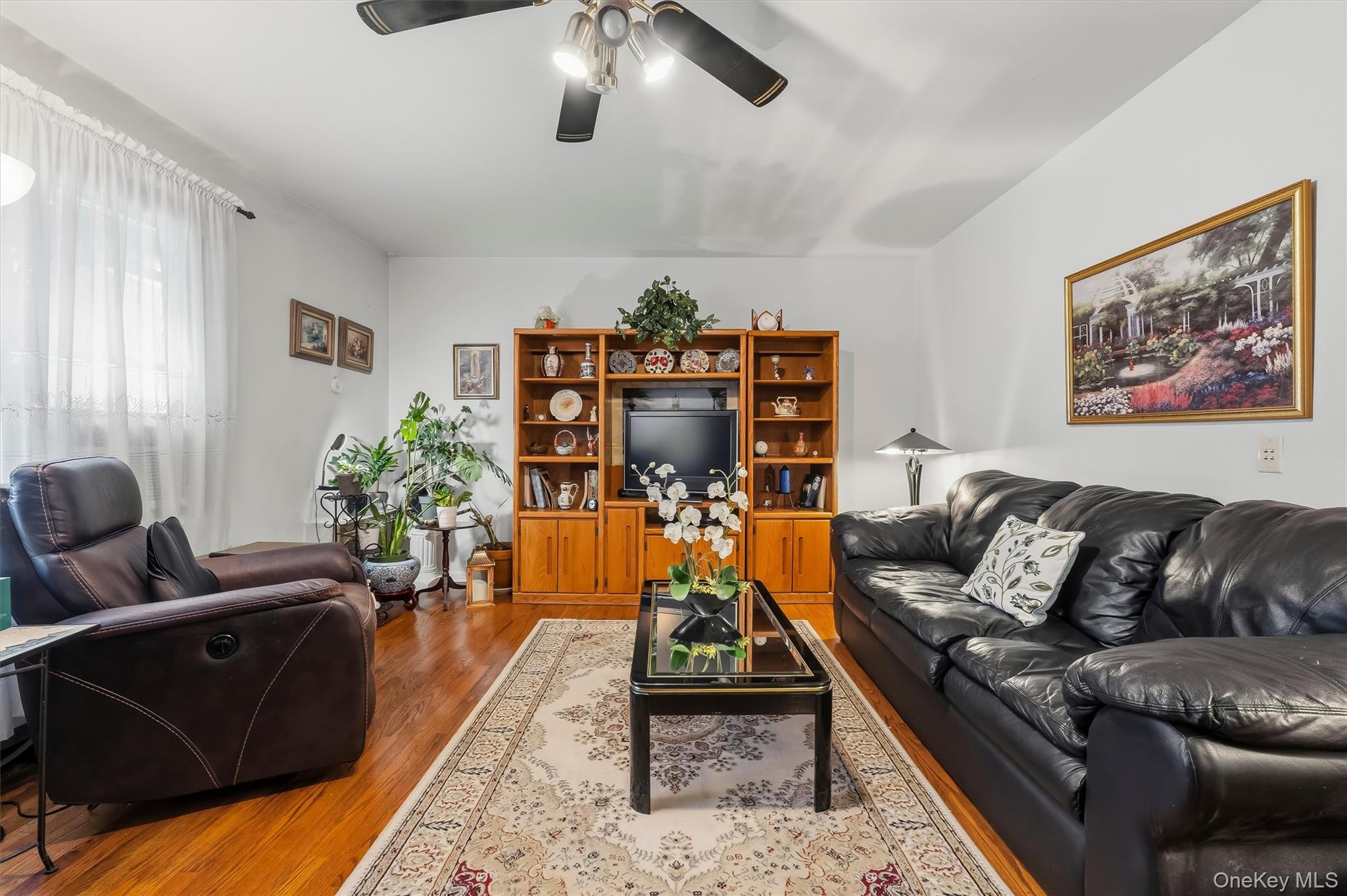 Photo 11 of this property