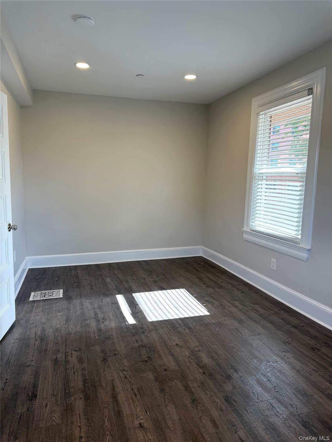 Photo 7 of this property