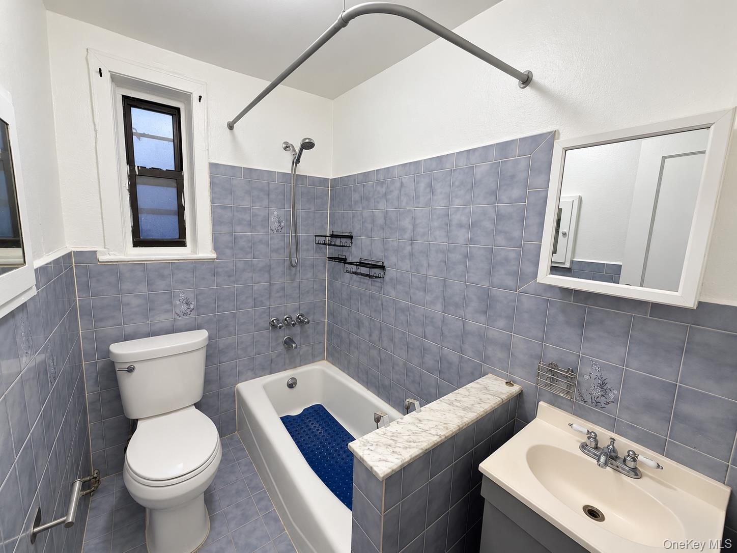 Photo 6 of this property