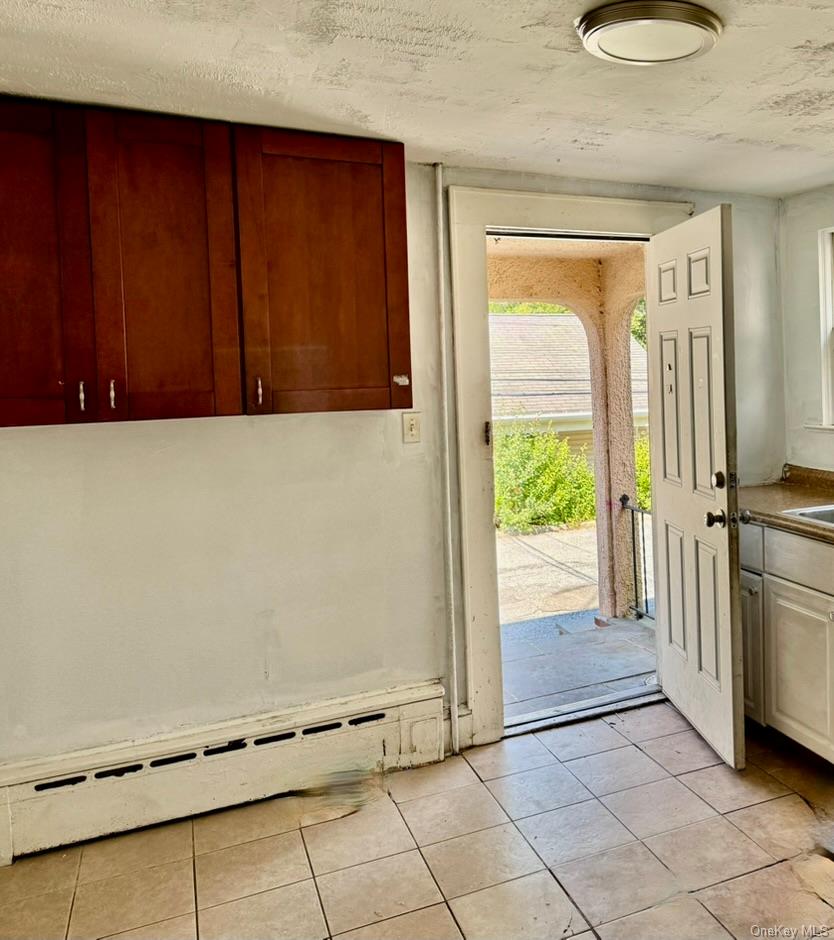 Photo 4 of this property