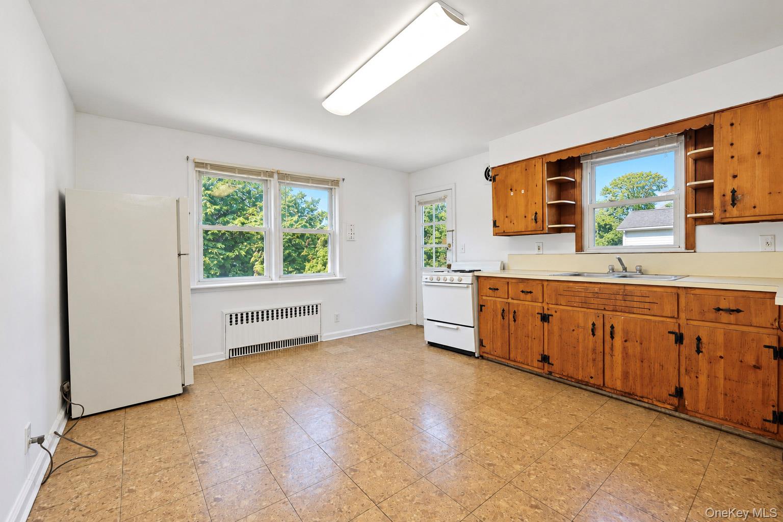 Photo 5 of this property