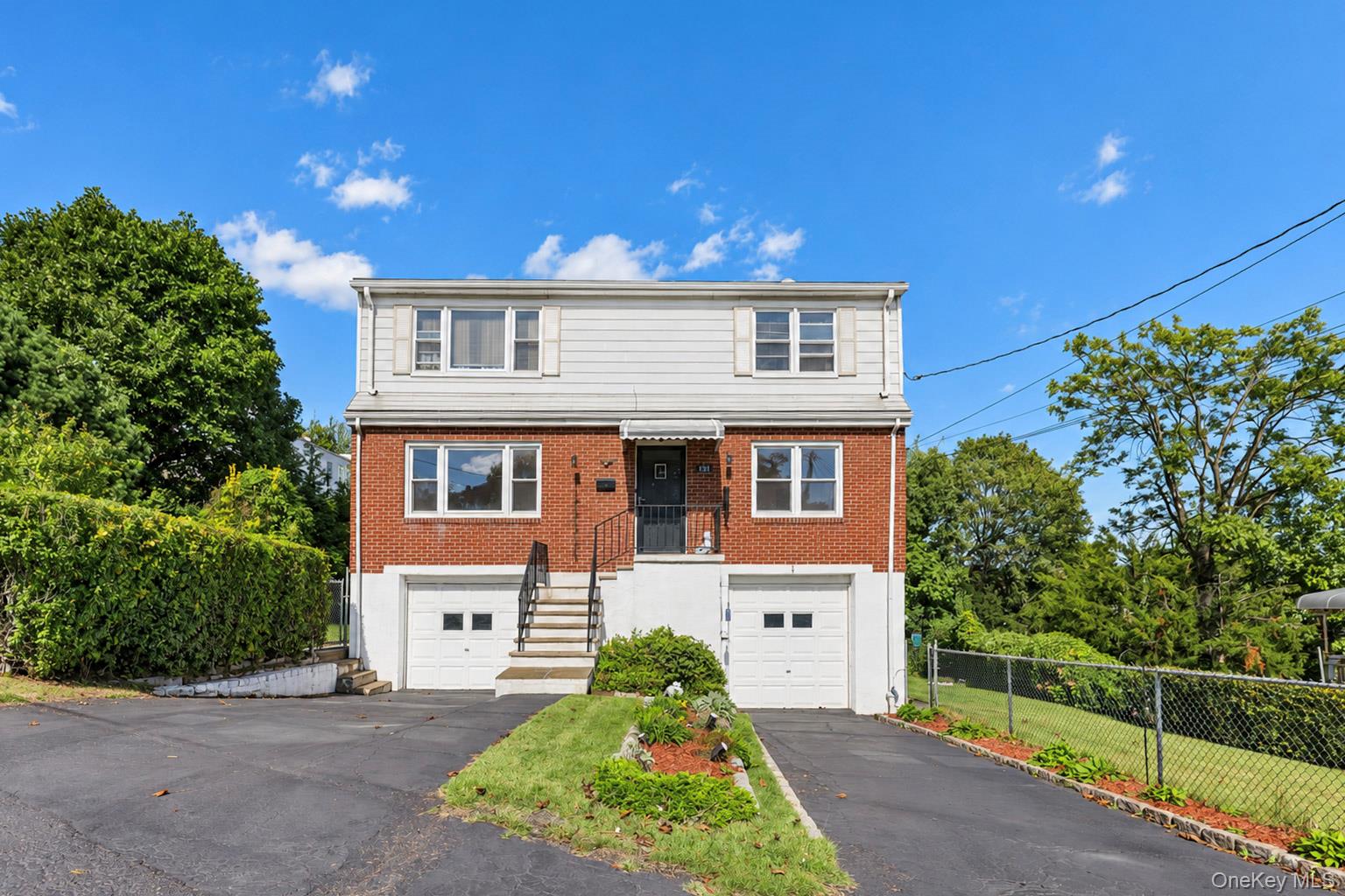 Well-maintained, spacious 2 family in East Yonkers Raceway vicinity!...