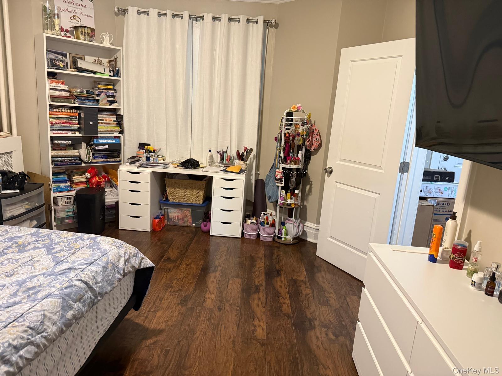 Photo 4 of this property