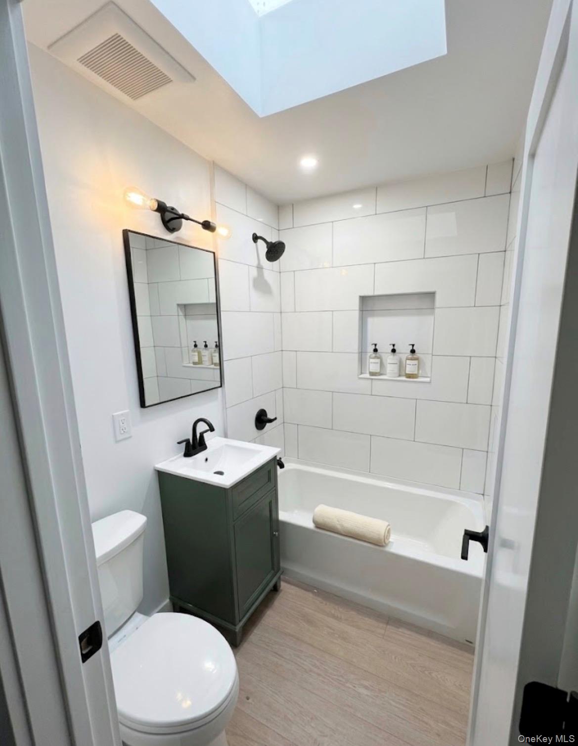 Photo 9 of this property
