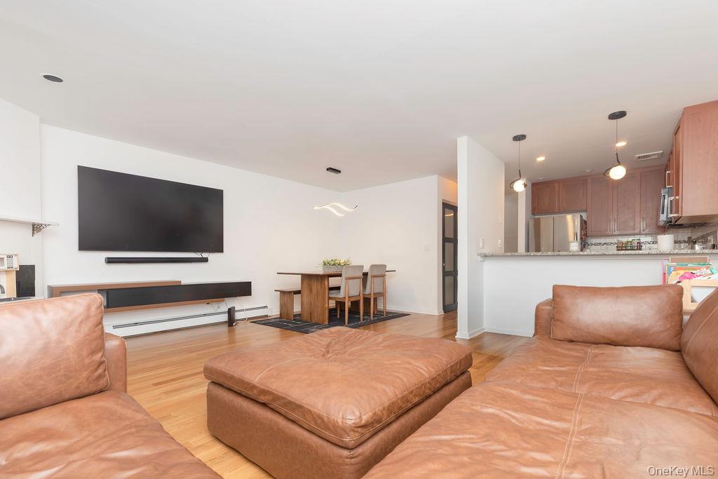 Photo 6 of this property