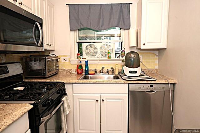 Photo 6 of this property