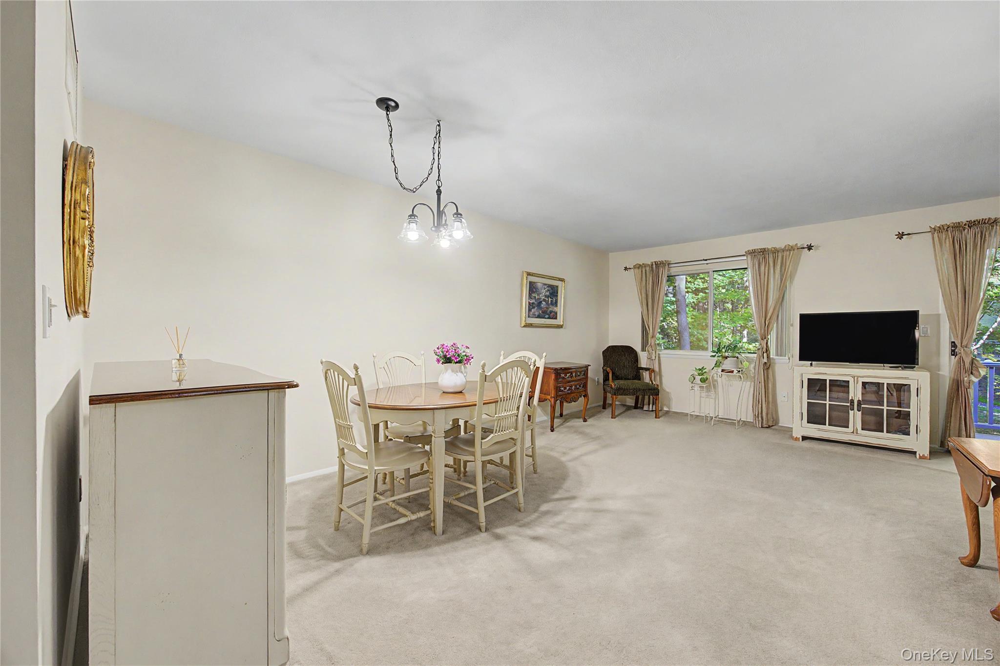Photo 4 of this property