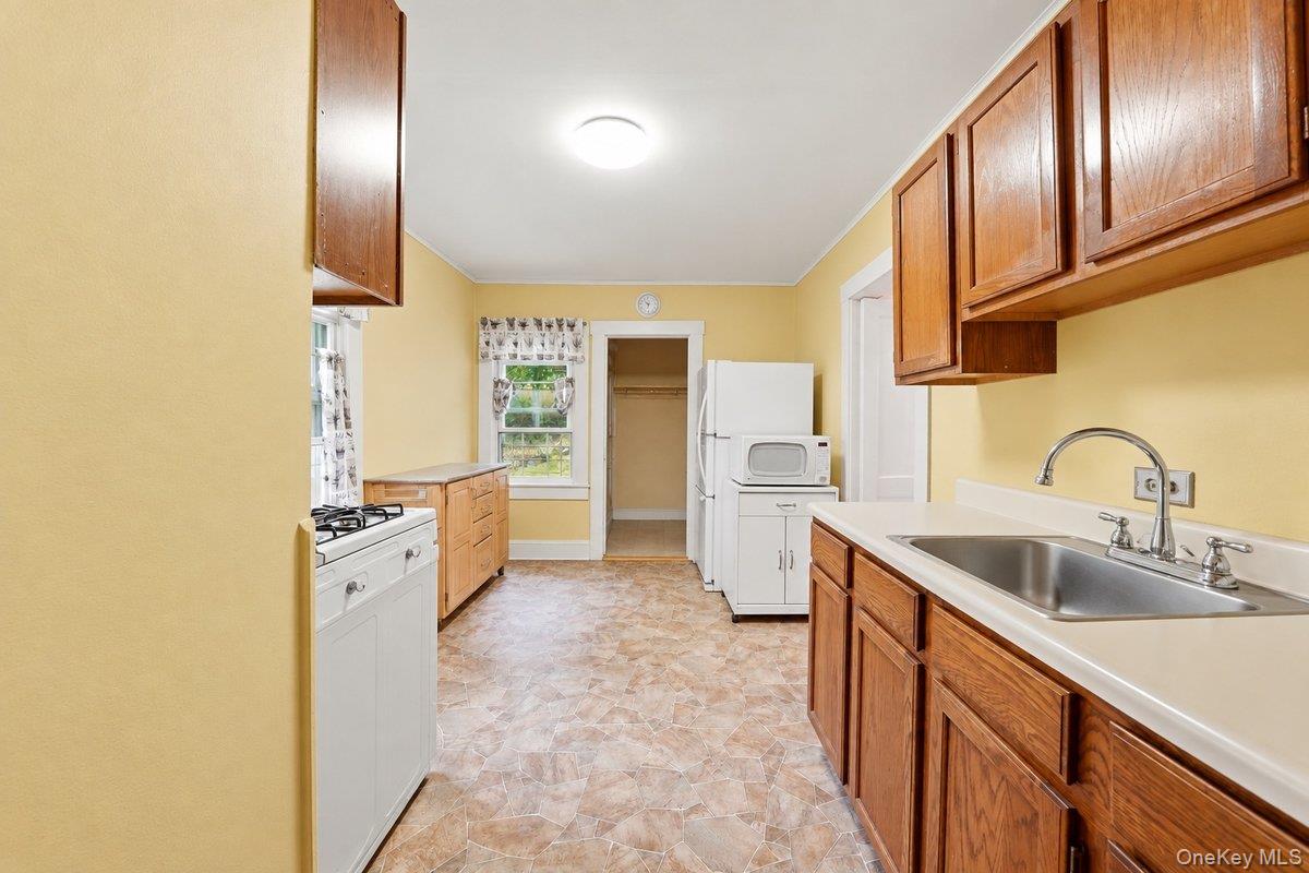 Photo 9 of this property