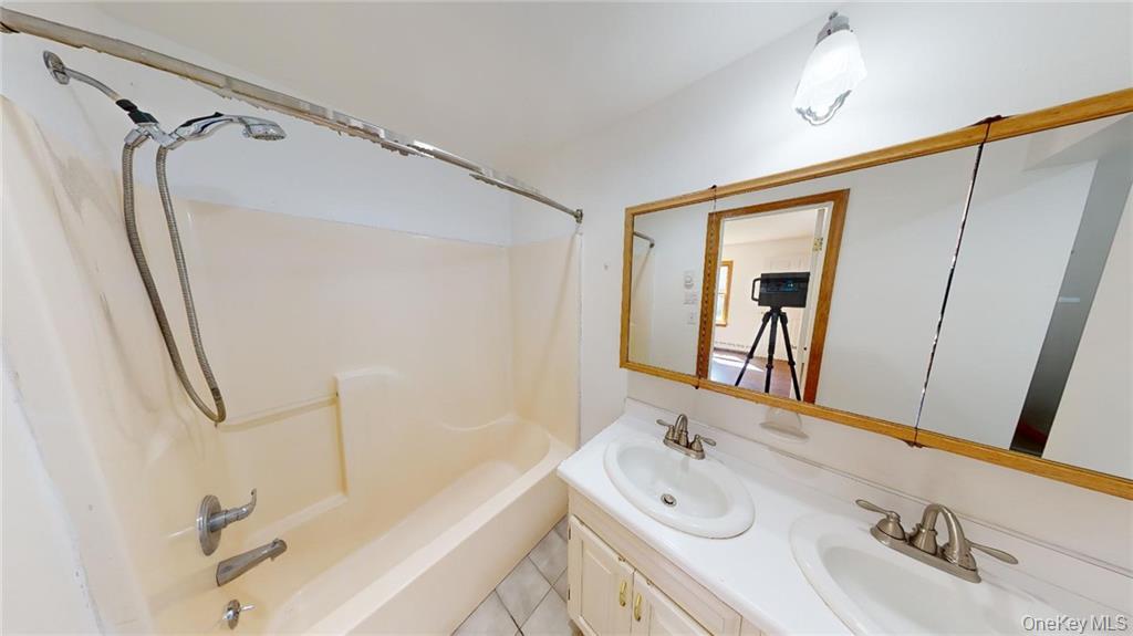 Photo 14 of this property