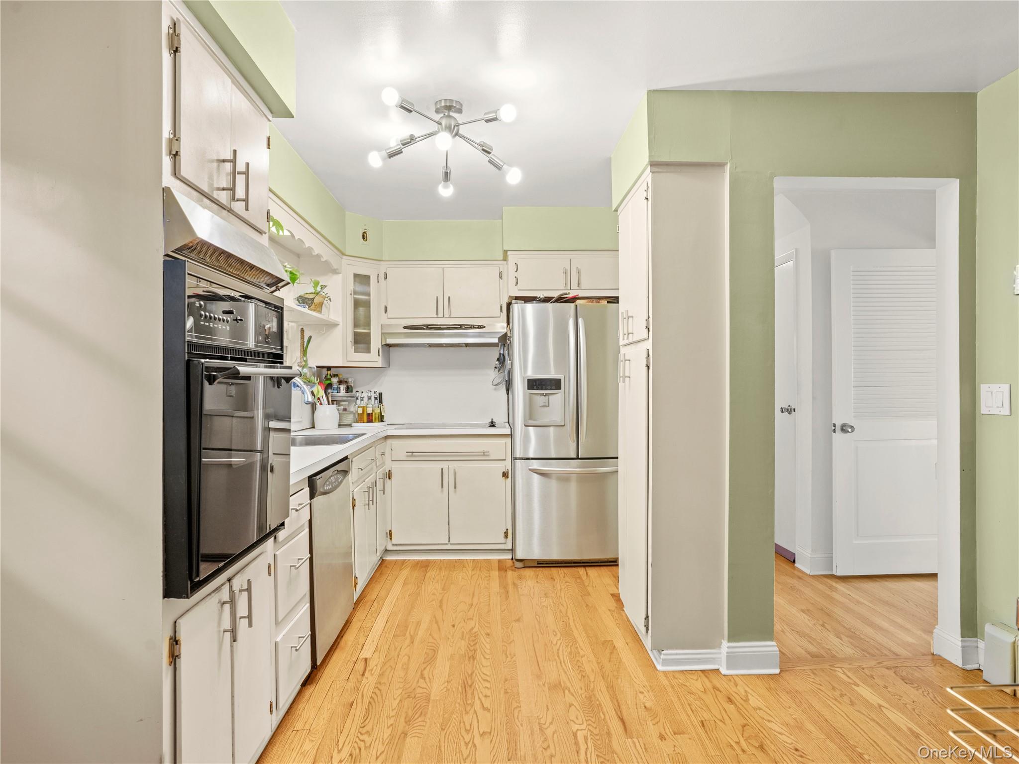 Photo 3 of this property