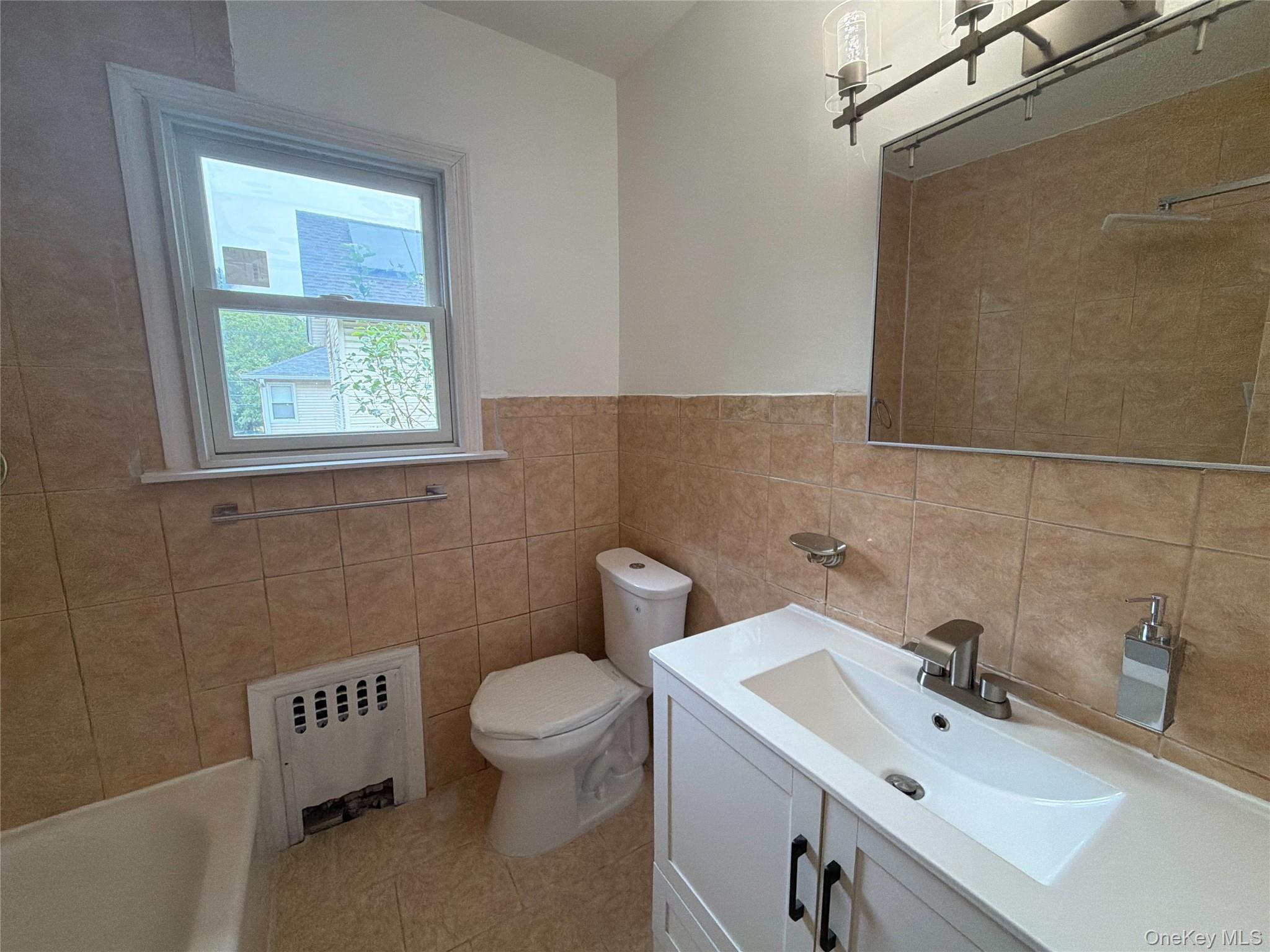 Photo 4 of this property