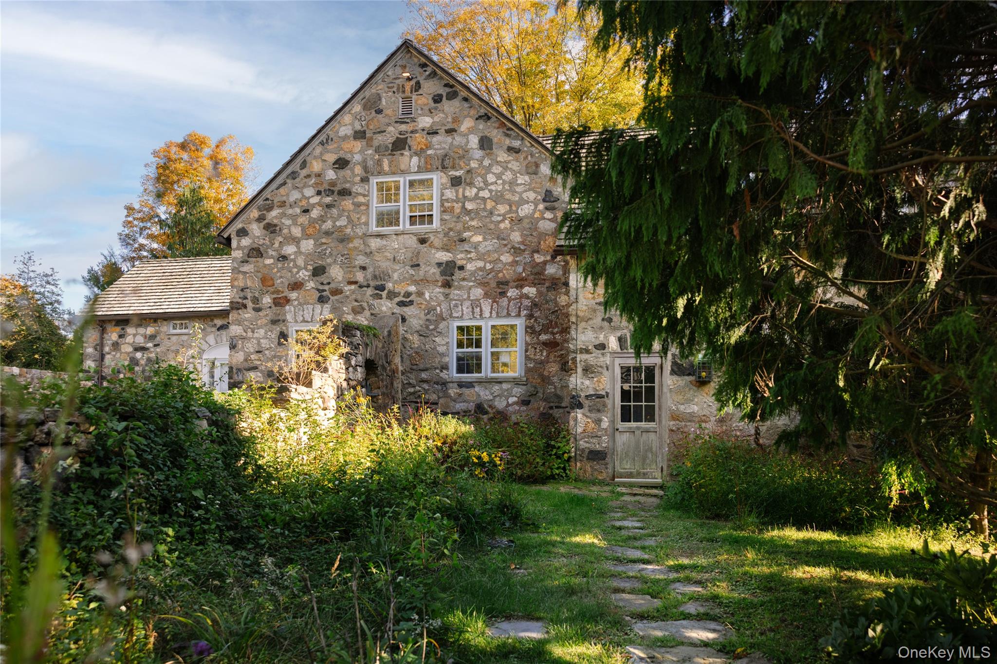 Photo 5 of this property