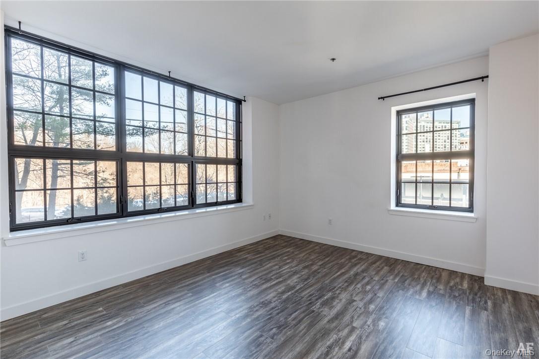 Photo 4 of this property