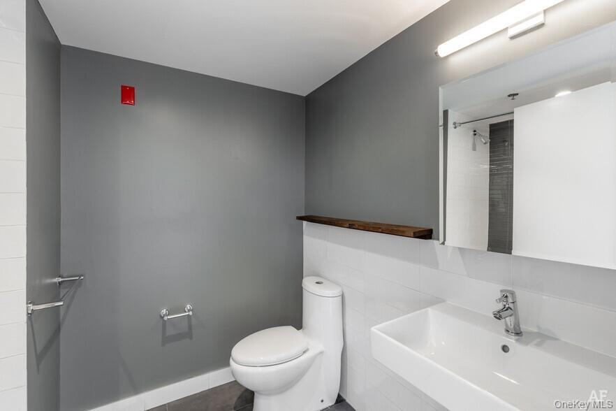 Photo 6 of this property