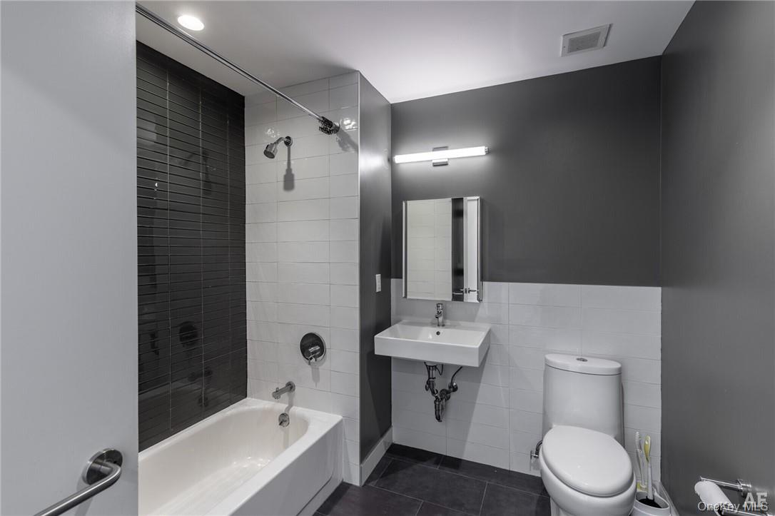 Photo 8 of this property