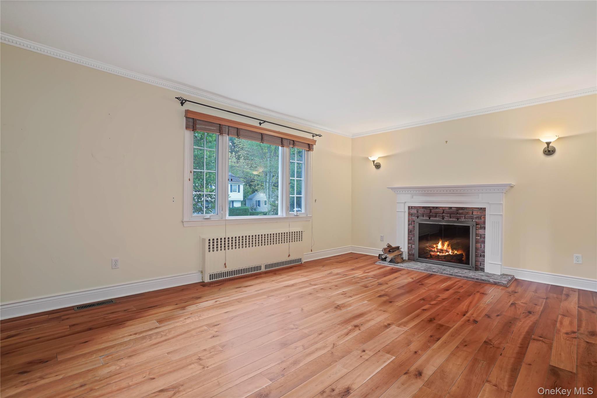 Photo 4 of this property