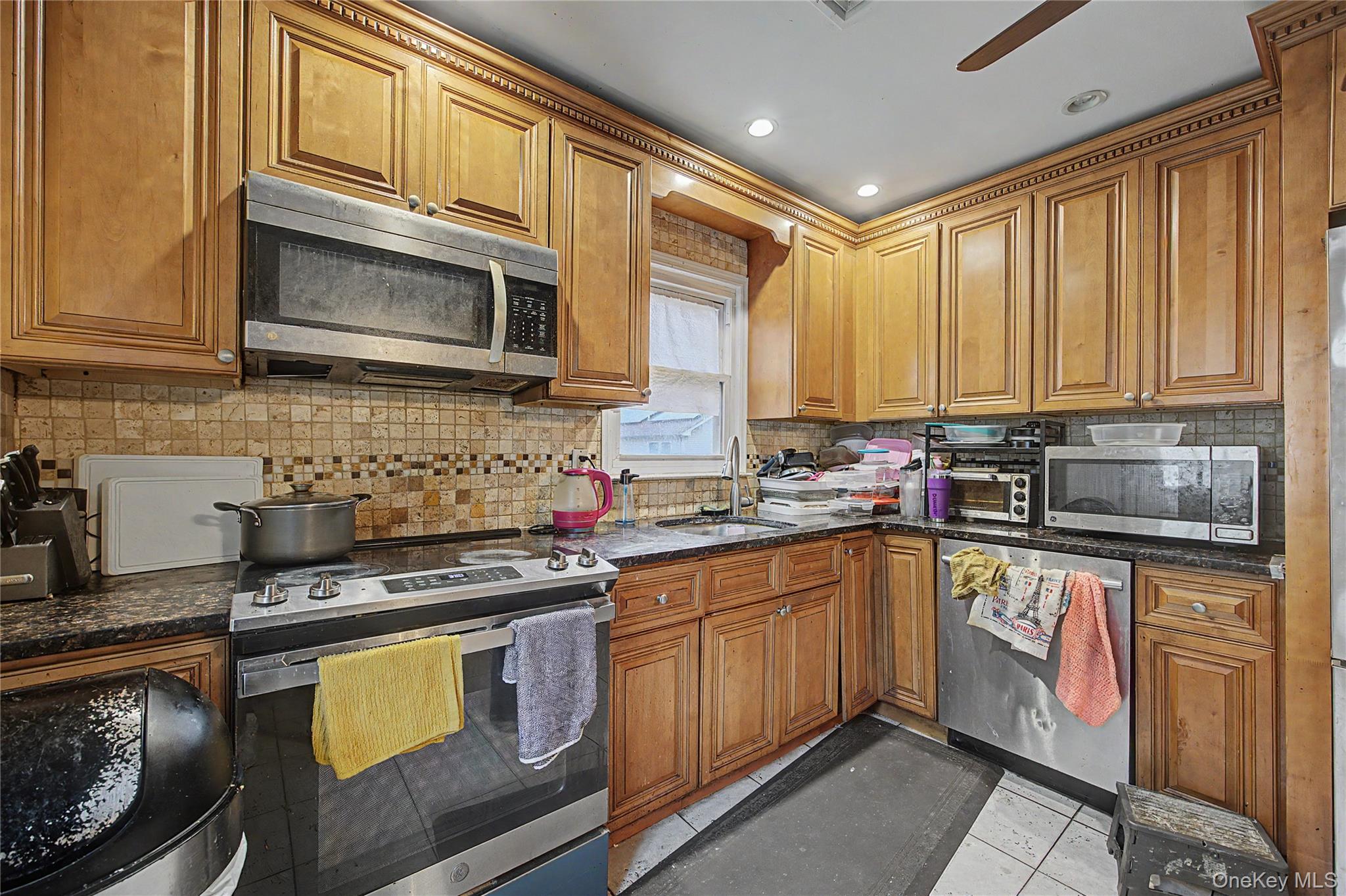 Photo 7 of this property