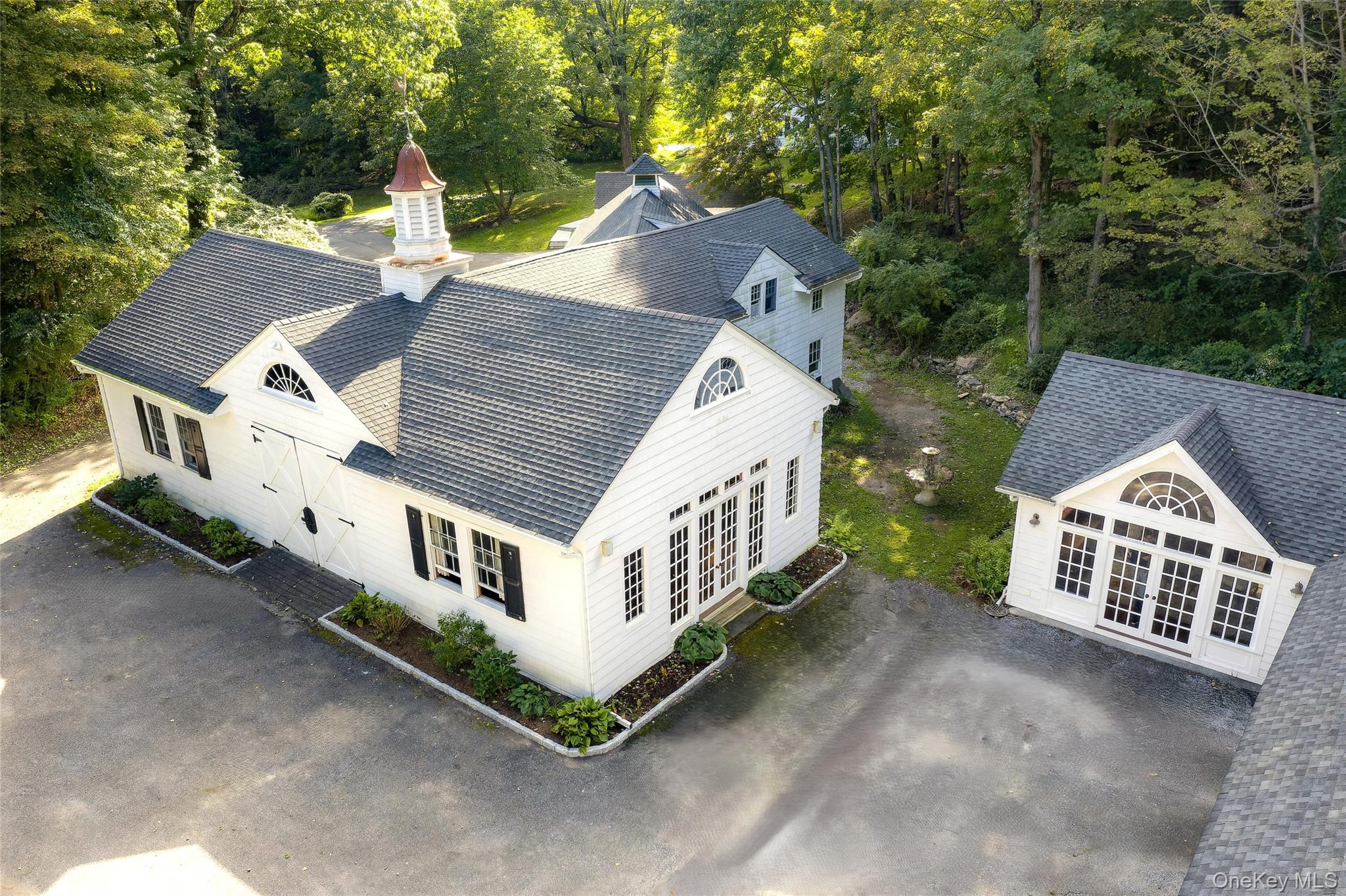 Photo 10 of this property