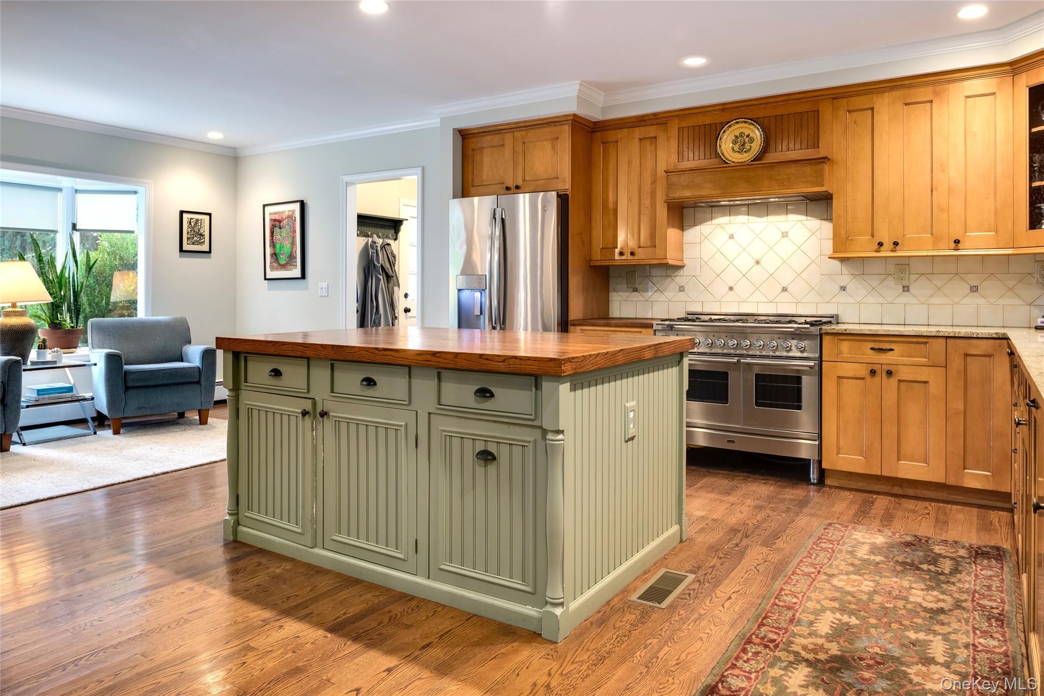 Photo 6 of this property