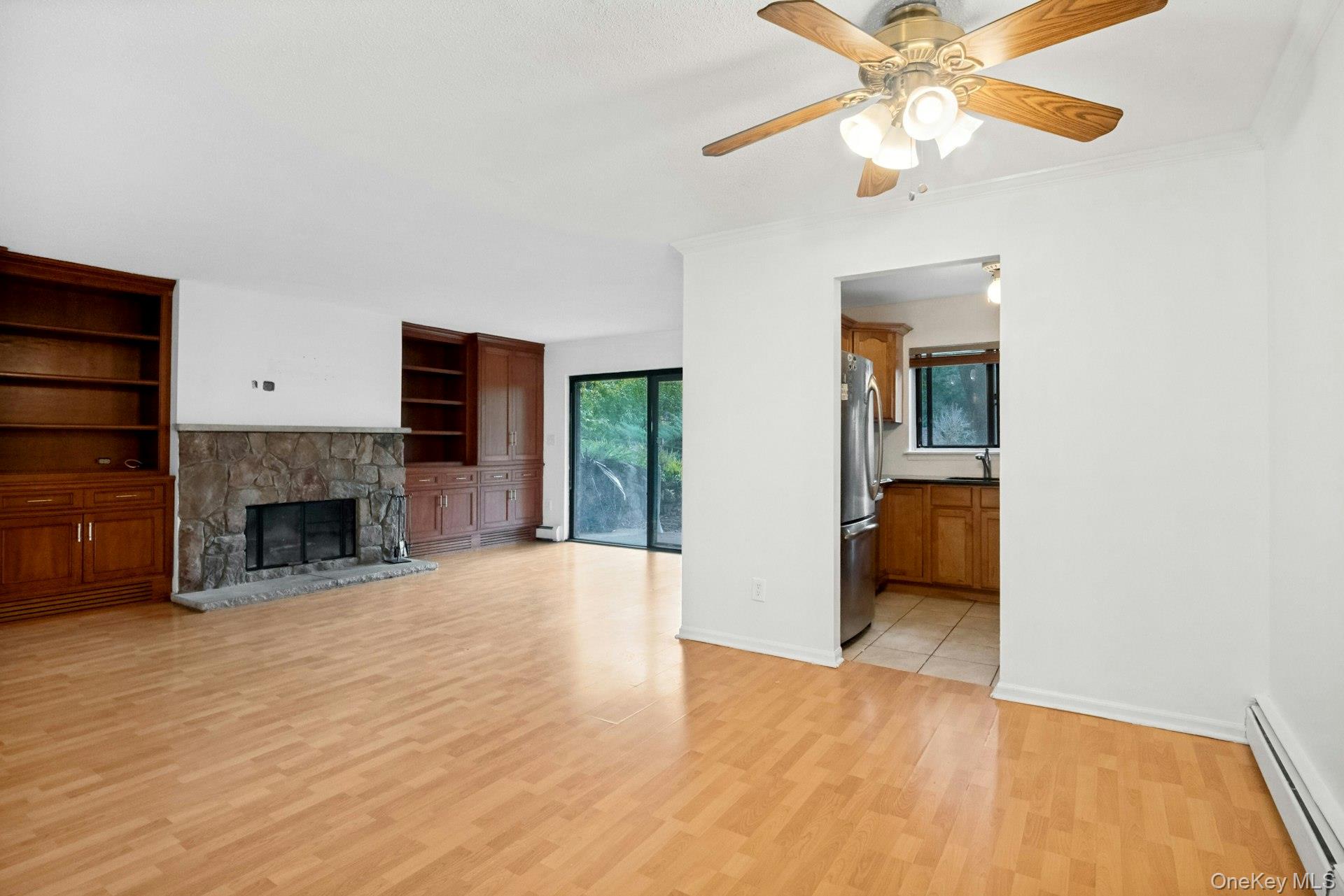 Photo 3 of this property