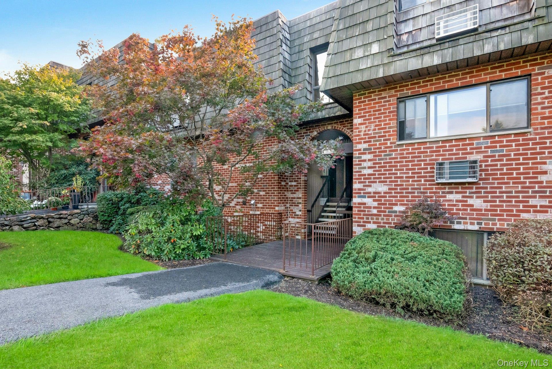Charming First Floor, One-Bedroom, One Bath Condo in the desirable Bri...