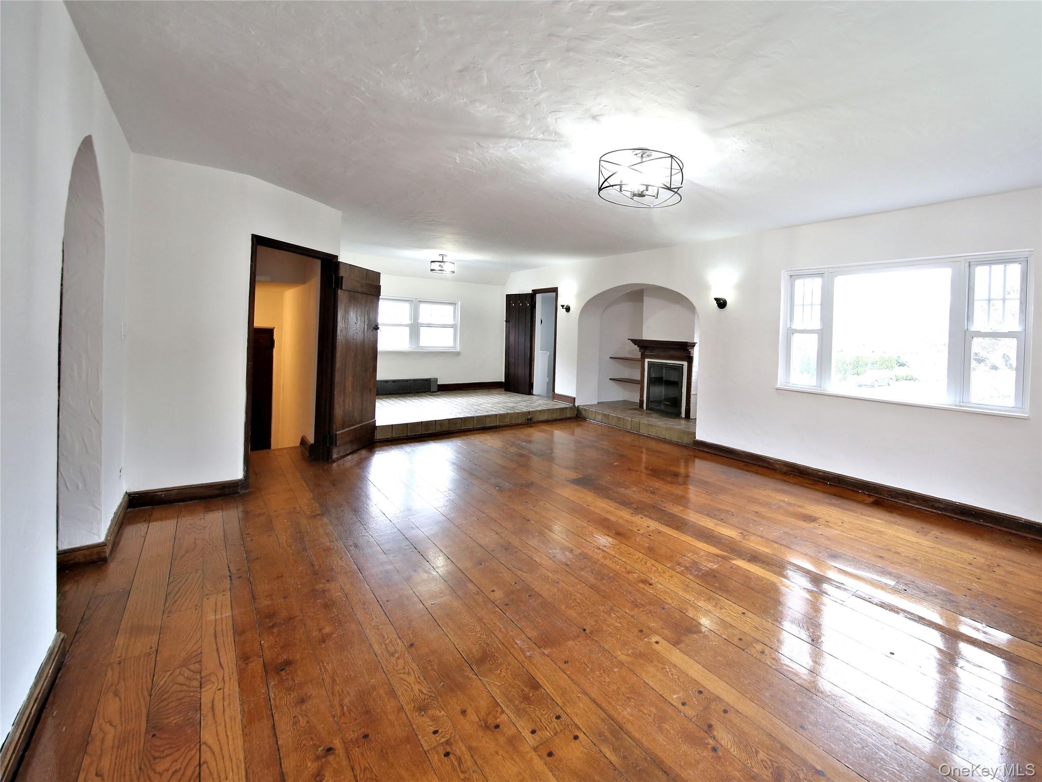 Photo 6 of this property
