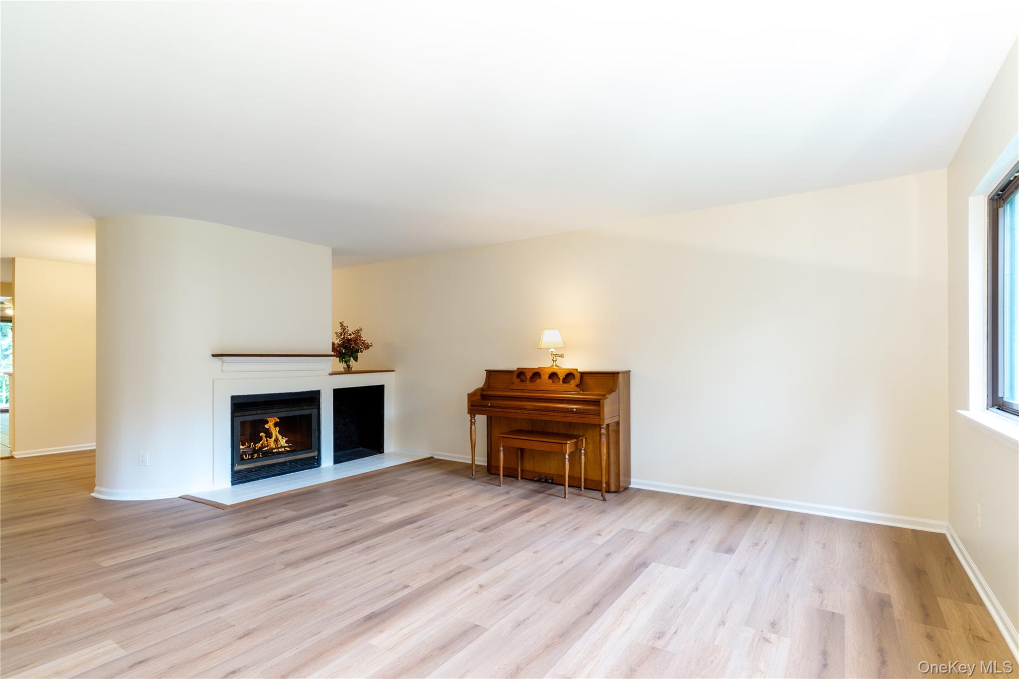 Photo 4 of this property
