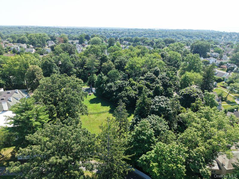 Photo 7 of this property