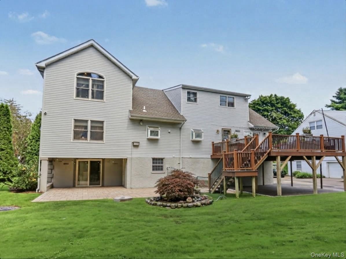 Photo 8 of this property