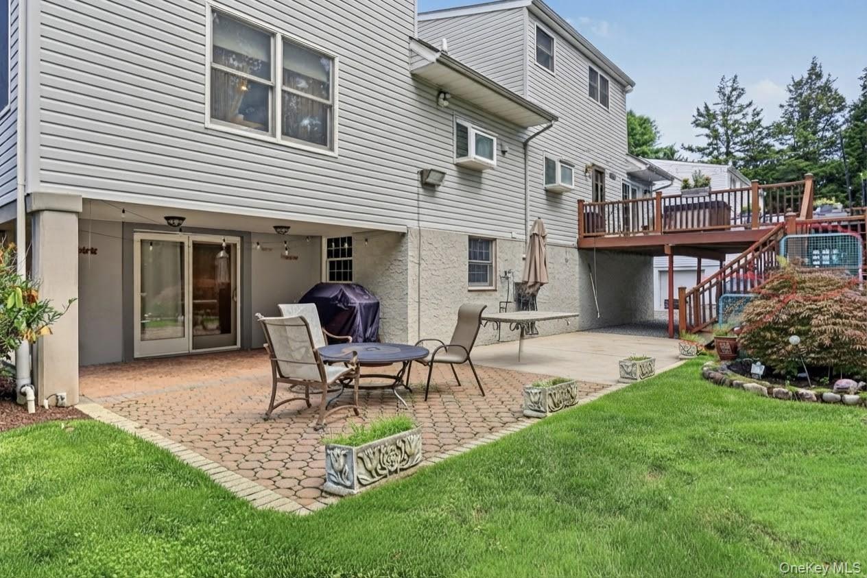 Photo 9 of this property