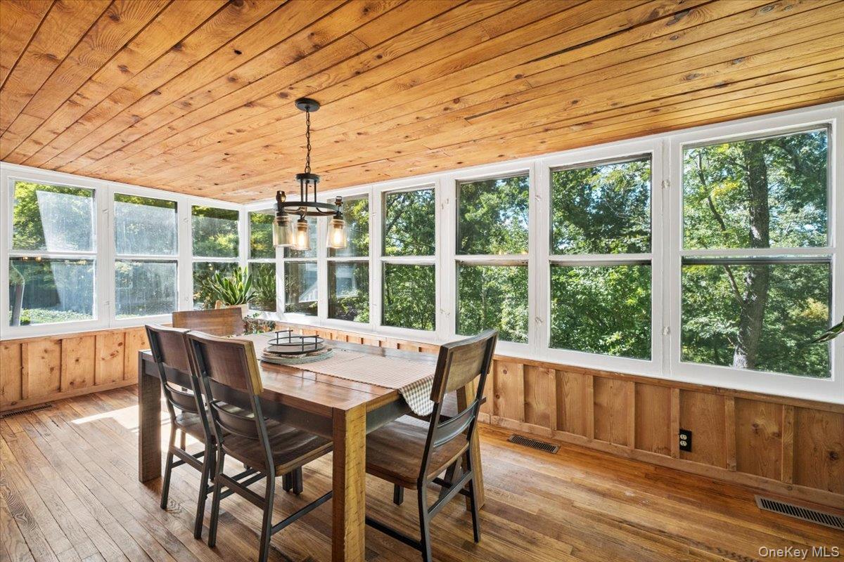 Photo 11 of this property