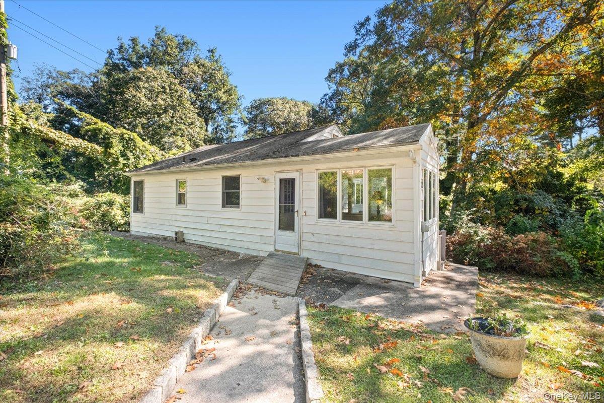 Photo 3 of this property