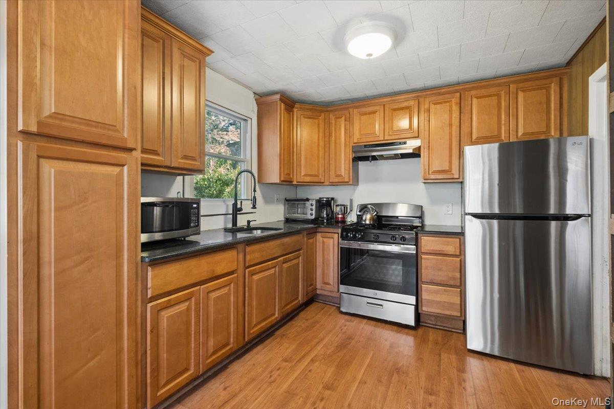 Photo 10 of this property