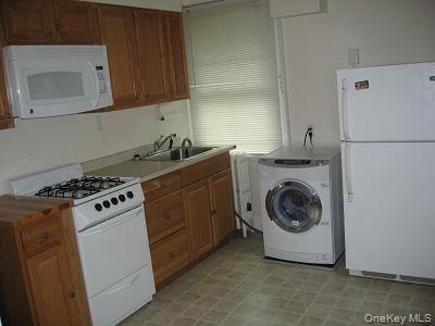 Photo 3 of this property