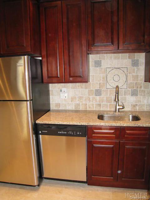 Photo 4 of this property