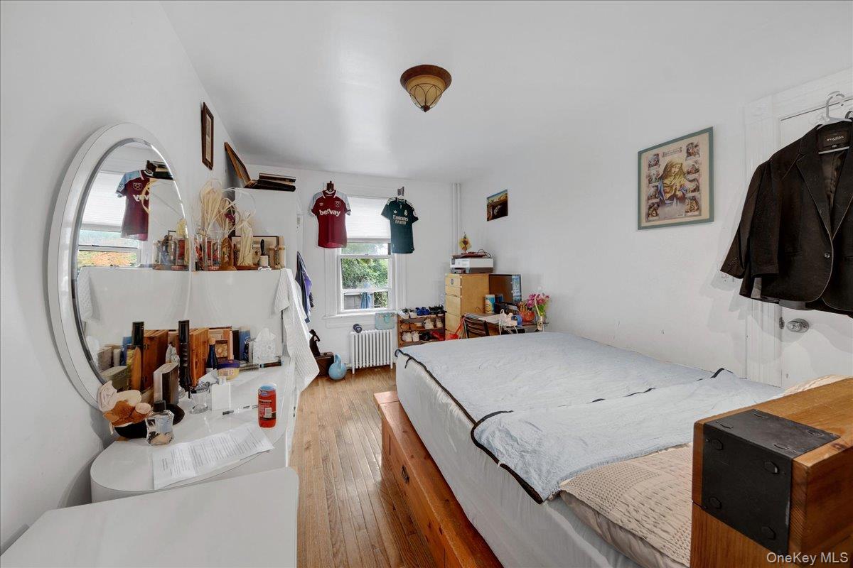 Photo 3 of this property
