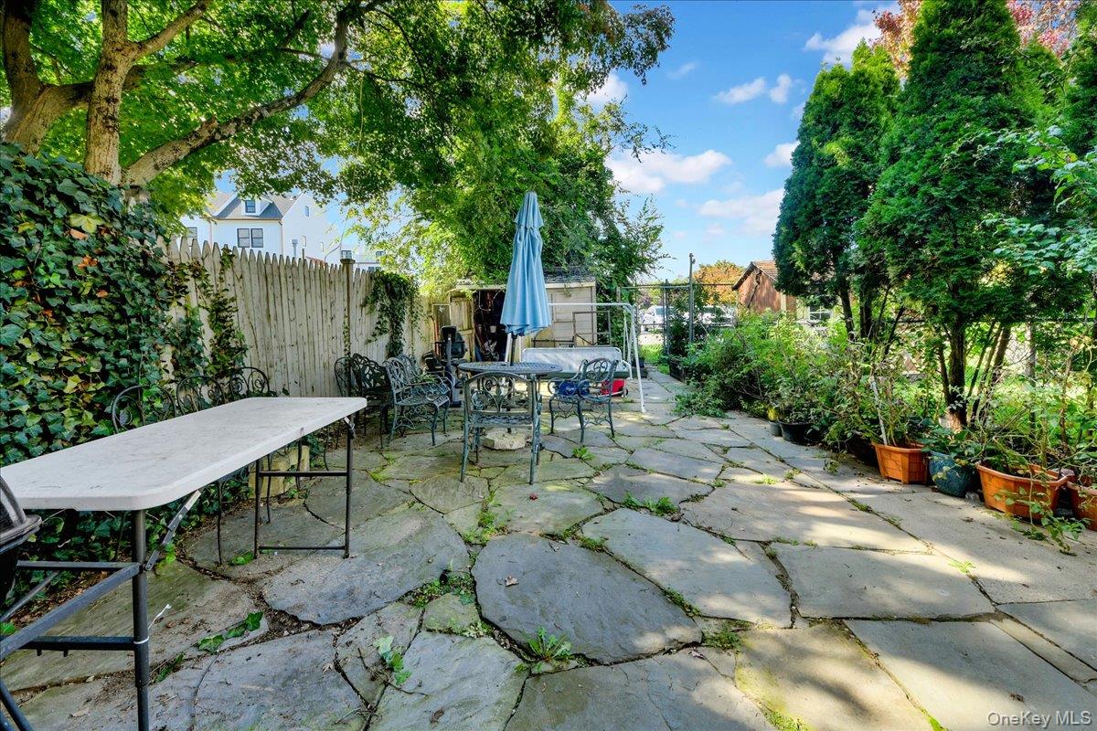Photo 32 of this property