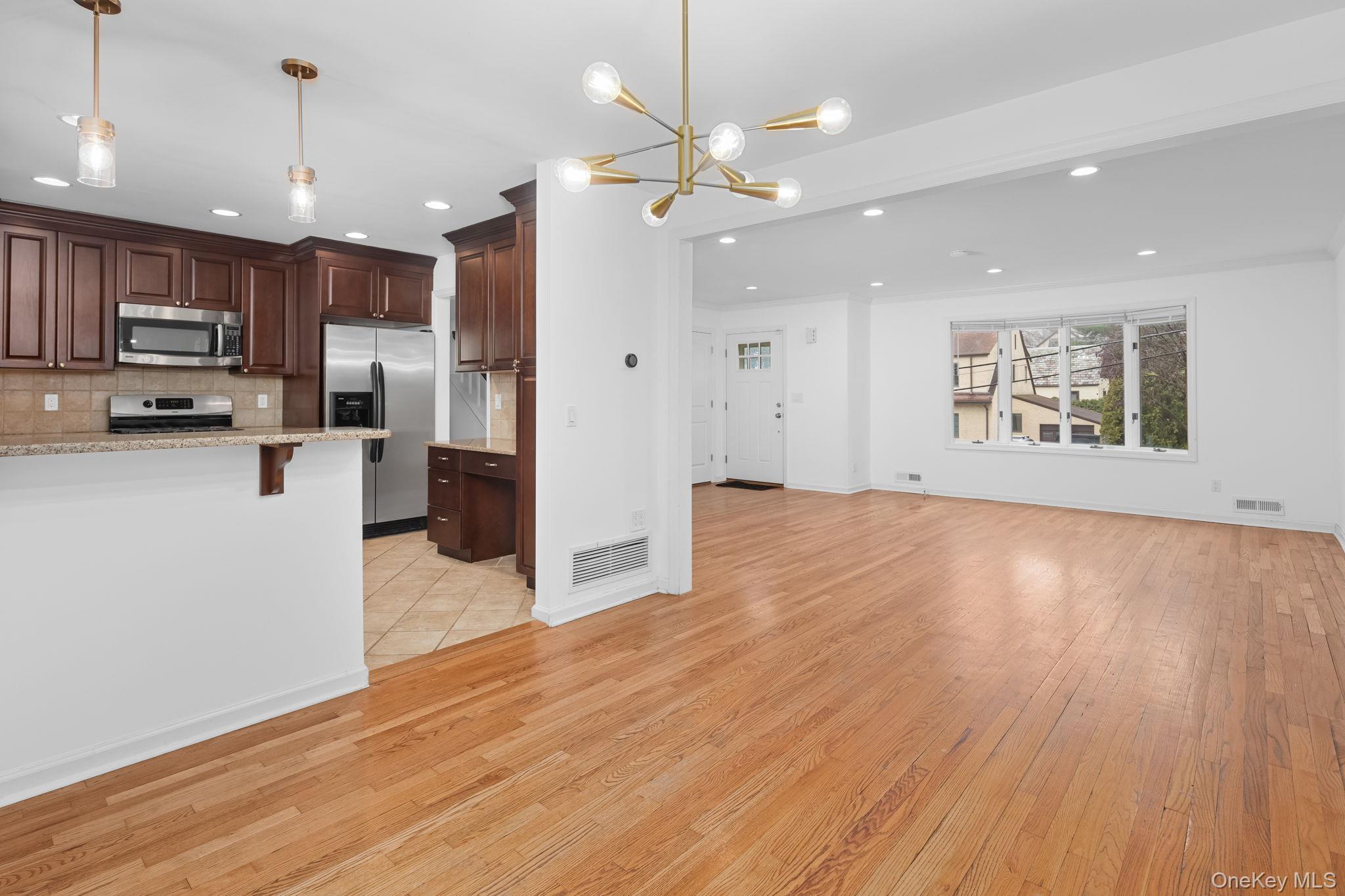 Photo 7 of this property