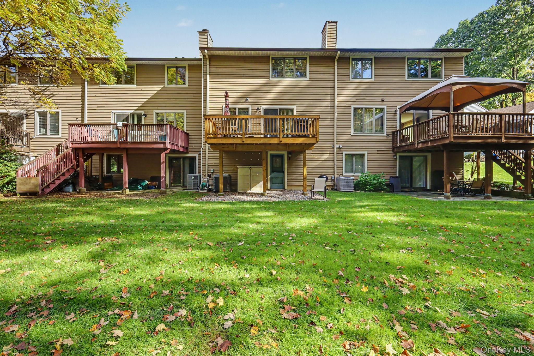 Photo 34 of this property
