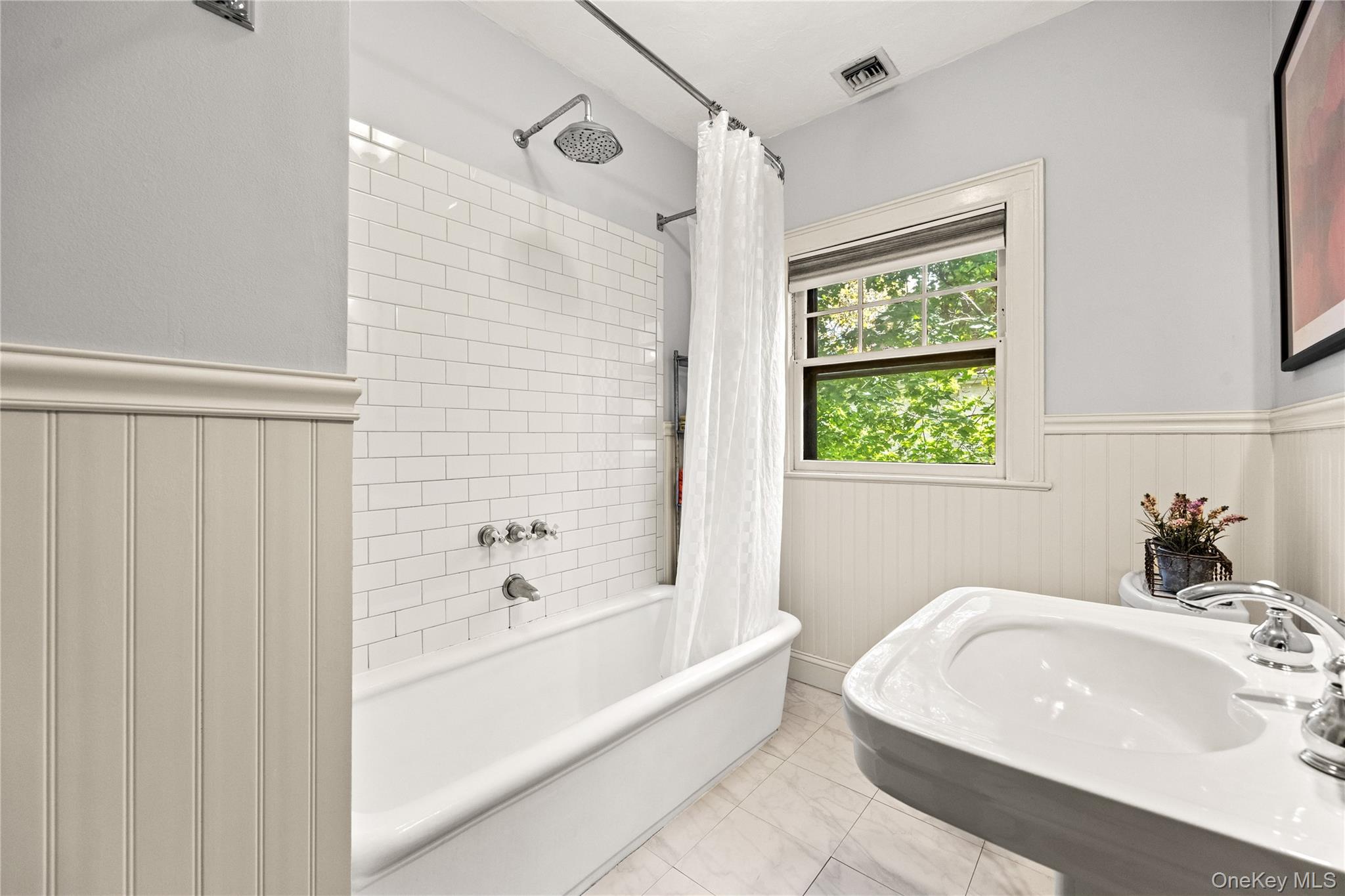 Photo 17 of this property